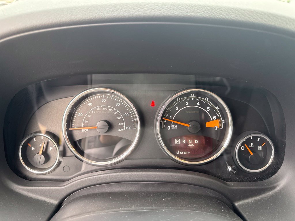 Used 2016 Jeep Compass High Altitude AWD/4WD image 11