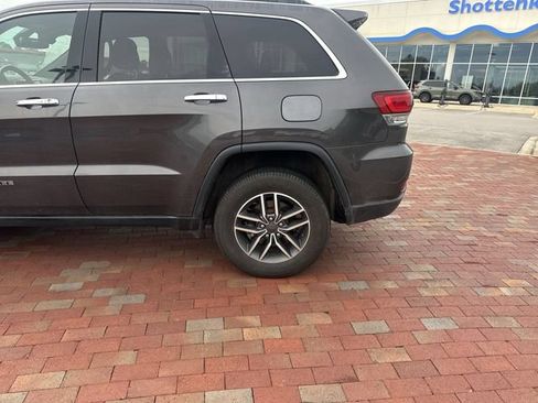 Used 2021 Jeep Grand Cherokee Limited w/ Sun & Sound Group AWD/4WD image 6