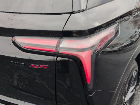 Certified 2025 Chevrolet Blazer EV SS image 11