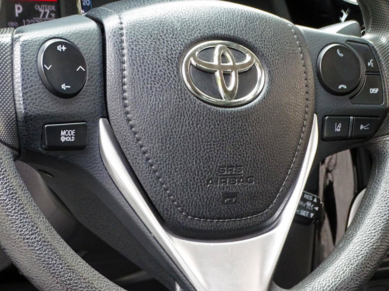 Used 2017 Toyota Corolla L FWD image 14