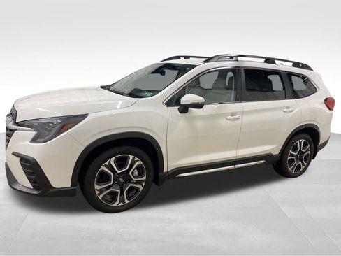 Certified 2023 Subaru Ascent Limited image 2