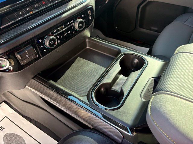 Used 2026 Chevrolet Silverado 2500 ZR2 w/ LPO, Dark Essentials Package AWD/4WD image 20