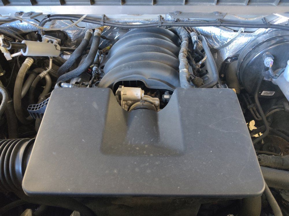 Used 2018 Chevrolet Silverado 1500 LT w/ All Star Edition AWD/4WD image 30