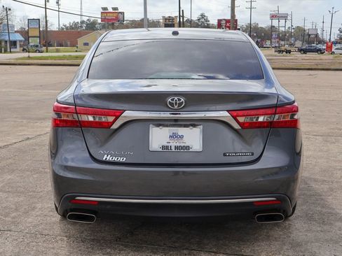 Used 2017 Toyota Avalon Touring image 19