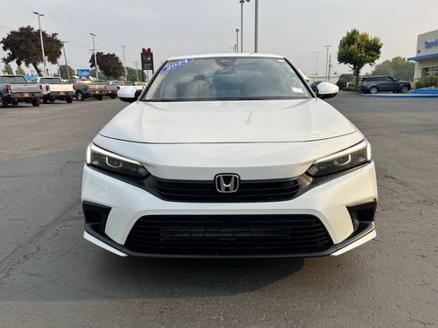 Used 2024 Honda Civic EX image 8
