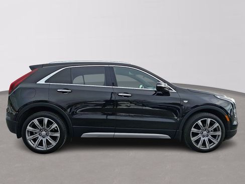 Used 2019 Cadillac XT4 Premium Luxury image 7