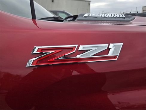 Used 2020 Chevrolet Silverado 2500 LTZ w/ LTZ Premium Package image 4