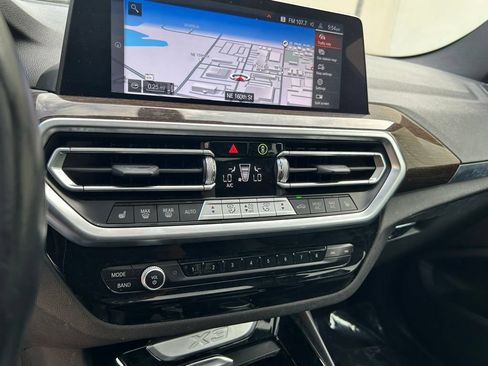 Used 2024 BMW X3 sDrive30i RWD image 24