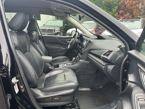 Used 2019 Subaru Forester Touring image 24
