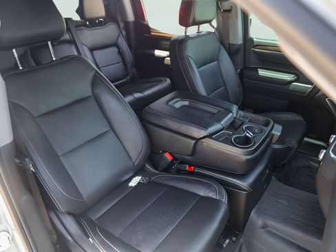 Used 2024 GMC Sierra 1500 Elevation RWD image 31