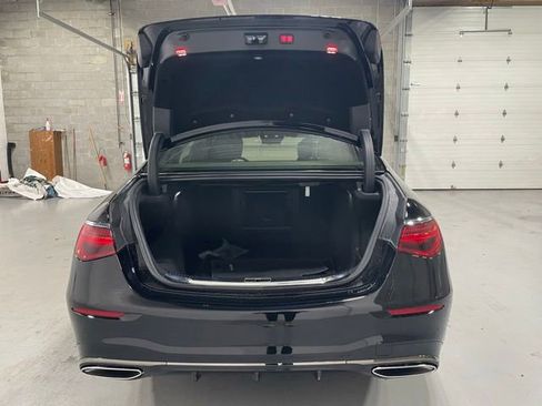 Certified 2023 Mercedes-Benz S 580 4MATIC Sedan image 17