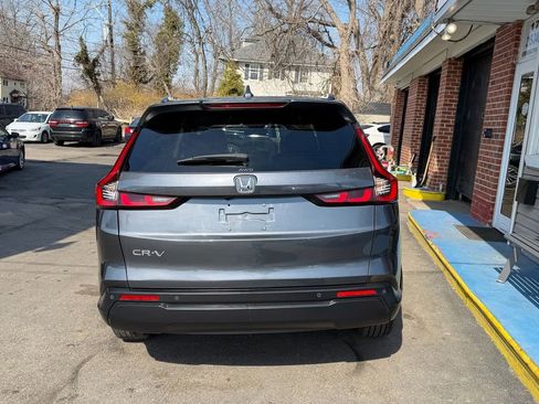 Used 2025 Honda CR-V EX-L image 4