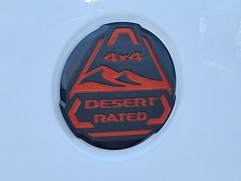 Used 2026 Jeep Gladiator Mojave AWD/4WD image 29