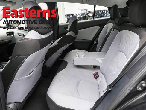 Used 2022 Toyota Prius LE FWD image 20
