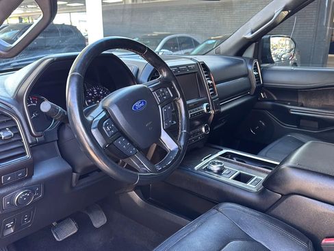 Used 2019 Ford Expedition Max Limited image 12