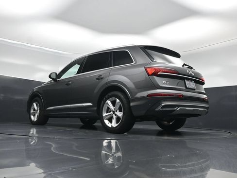 Used 2024 Audi Q7 2.0T Premium AWD/4WD image 48
