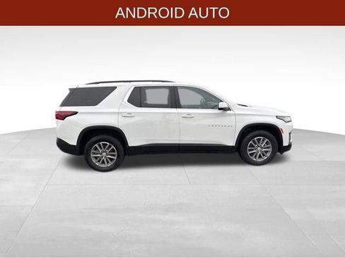 Used 2023 Chevrolet Traverse LT image 8