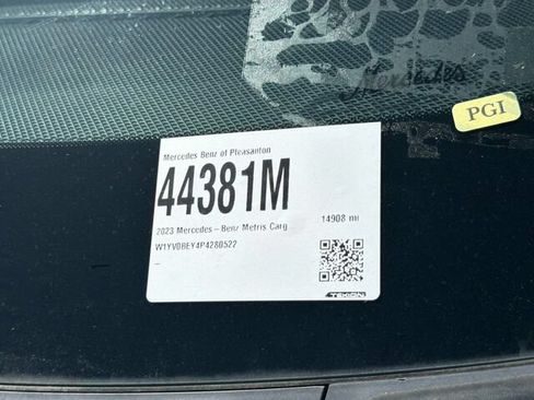 Used 2023 Mercedes-Benz Metris image 4