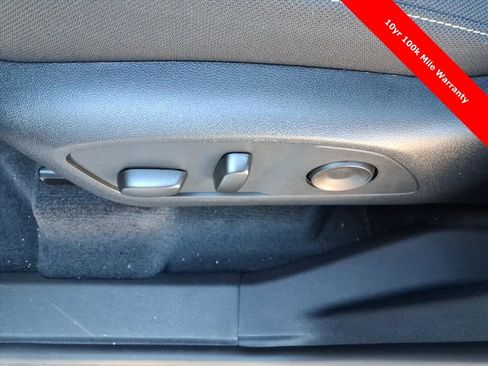 New 2026 Chevrolet Traverse LT w/ Sun and Wheel Package image 15