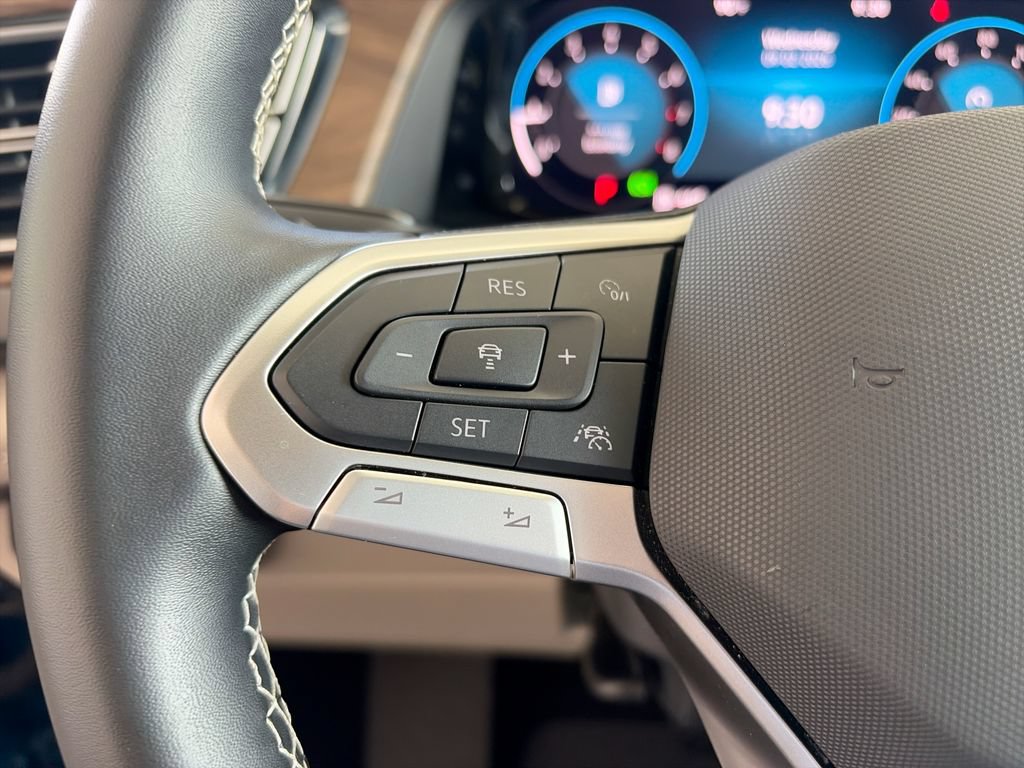 Certified 2026 Volkswagen Atlas SE FWD image 15