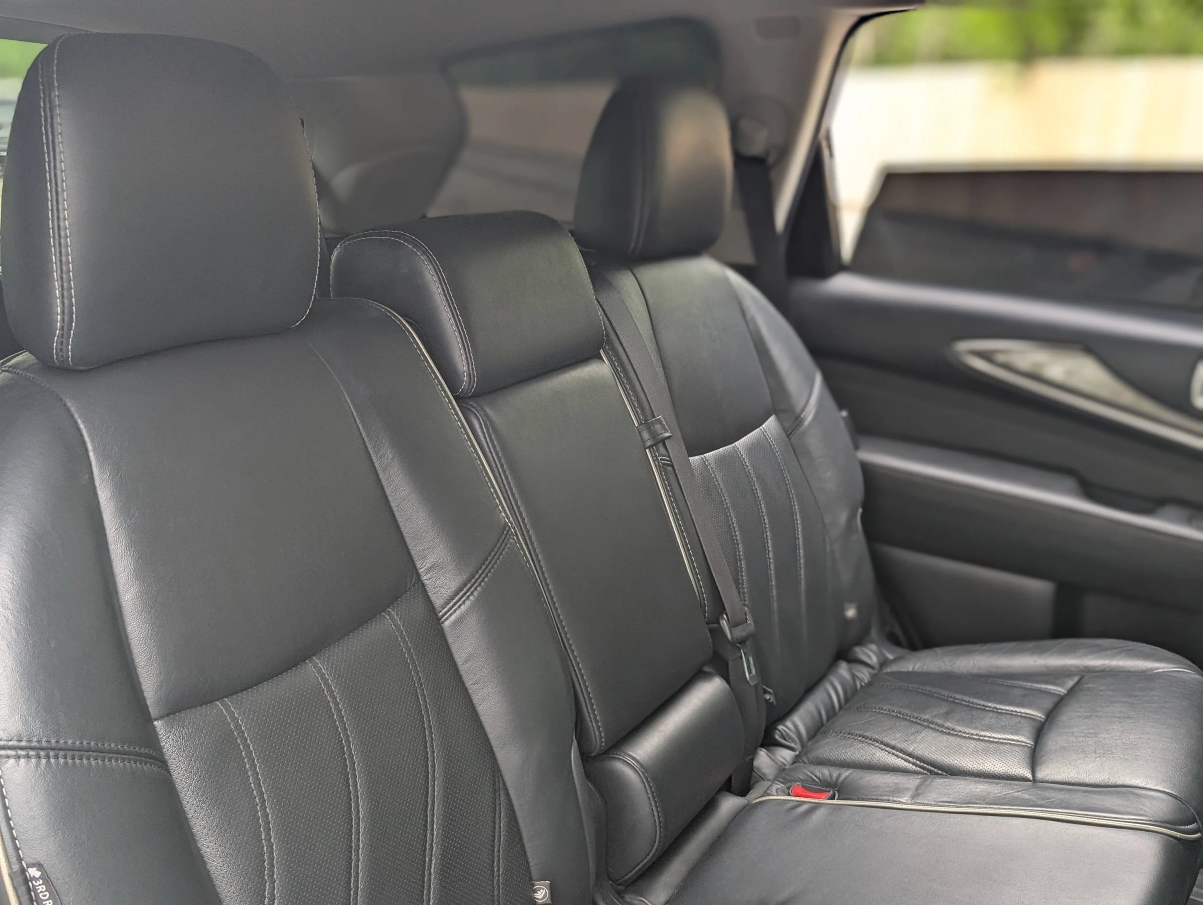 Used 2020 INFINITI QX60 Luxe w/ Essential Package FWD image 26