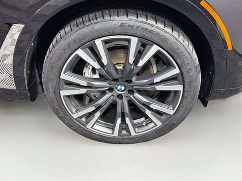 Used 2022 BMW X7 xDrive40i AWD/4WD image 34