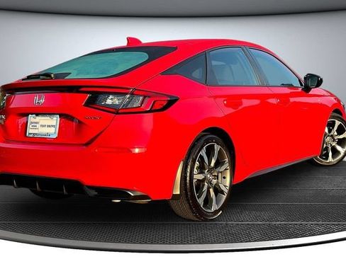 Used 2025 Honda Civic Sport image 5