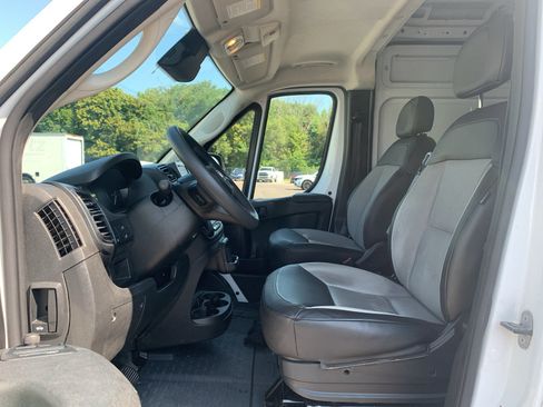 Used 2025 RAM ProMaster 3500 w/ Convenience Group FWD image 15