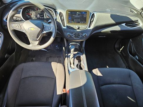 Used 2023 Chevrolet Malibu LT image 9