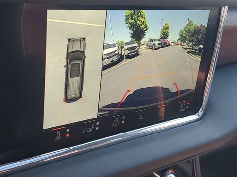 Certified 2023 GMC Yukon XL Denali Ultimate AWD/4WD image 29