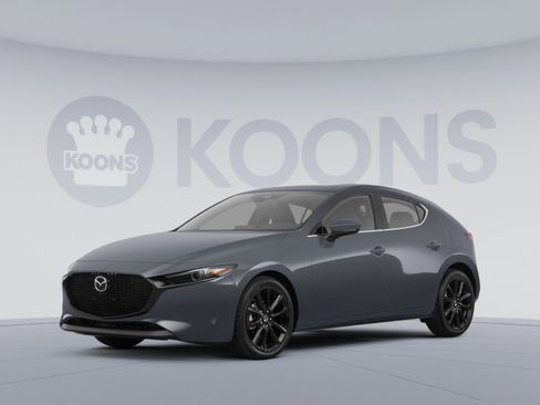 Used 2020 MAZDA MAZDA3 Hatchback w/ Premium Package FWD image 1