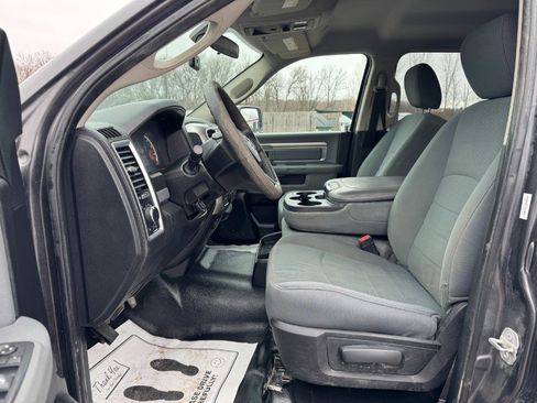 Used 2017 RAM 1500 Classic SLT image 15