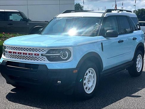 New 2026 Ford Bronco Sport Heritage w/ Convenience Package AWD/4WD image 2