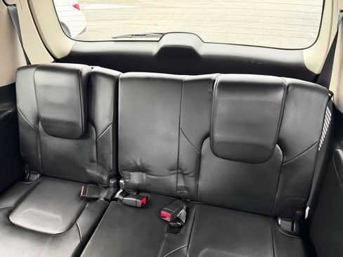 Used 2023 Nissan Armada Platinum w/ Captain's Chairs Package RWD image 20