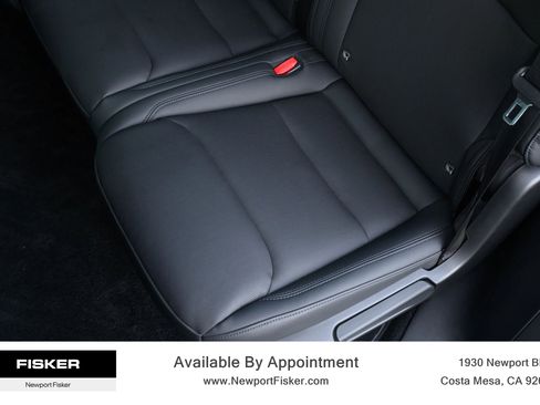 Used 2024 Tesla Model X image 17