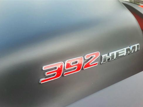 Used 2022 Dodge Challenger R/T Scat Pack RWD image 39