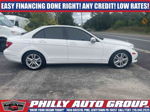 Used 2013 Mercedes-Benz C 250 Sedan image 4