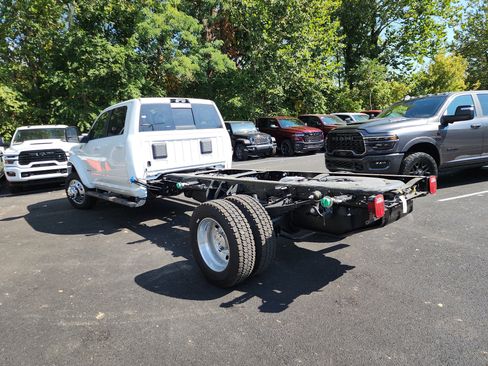 New 2026 RAM 5500 Laramie image 21