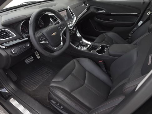 Used 2014 Chevrolet SS image 9