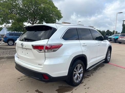 Used 2015 Toyota Highlander XLE FWD image 5