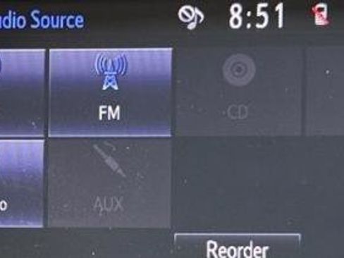 Used 2018 Toyota RAV4 LE w/ All Weather Liner Package AWD/4WD image 21