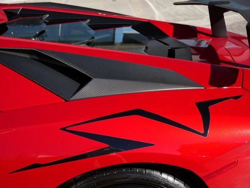 Used 2016 Lamborghini Aventador LP 750-4 Superveloce image 12