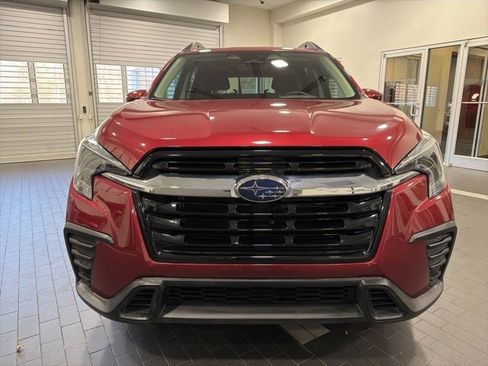 Used 2024 Subaru Ascent Premium w/ Convenience Package image 8