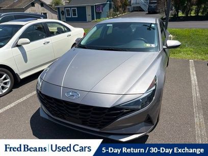 Used 2023 Hyundai Elantra SEL w/ Convenience Package