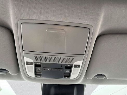 Used 2020 Acura MDX SH-AWD image 27