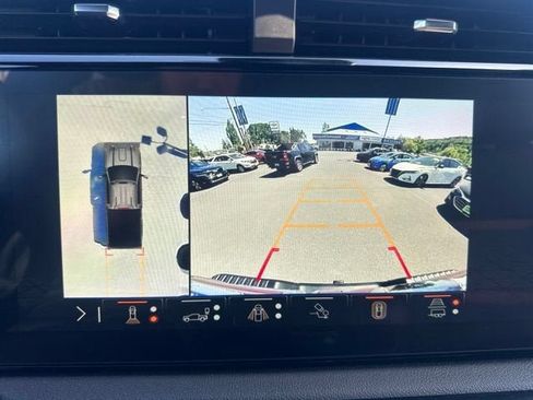 Used 2025 GMC Sierra 2500 AT4 AWD/4WD image 24