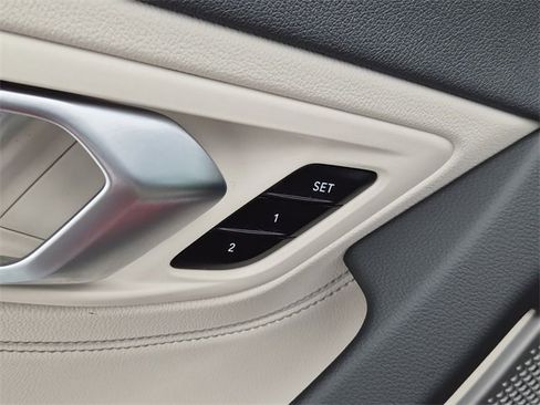 Used 2024 BMW Z4 sDrive30i w/ Premium Package image 21