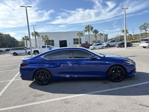 Used 2022 Lexus ES 350 F Sport image 9