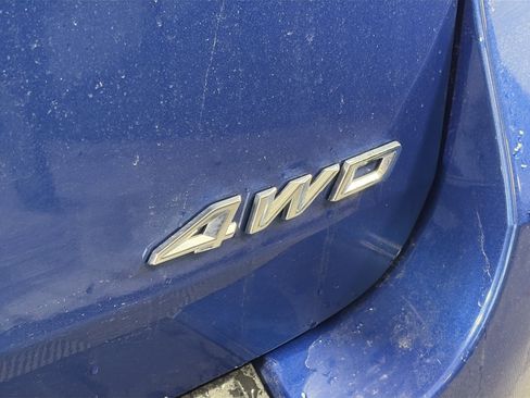 Used 2021 Ford Explorer XLT image 18