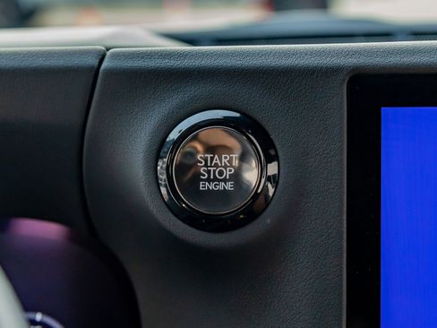 Used 2025 Lexus GX 550 w/ Cold Area Package image 23